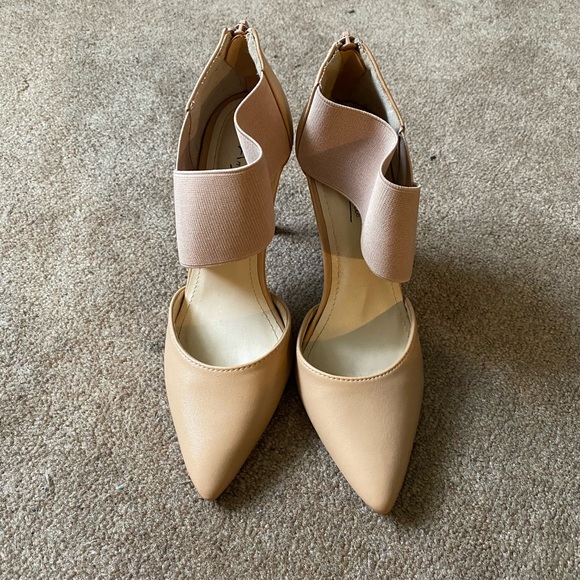 Anne Michelle Shoes - Pointed toe heels
